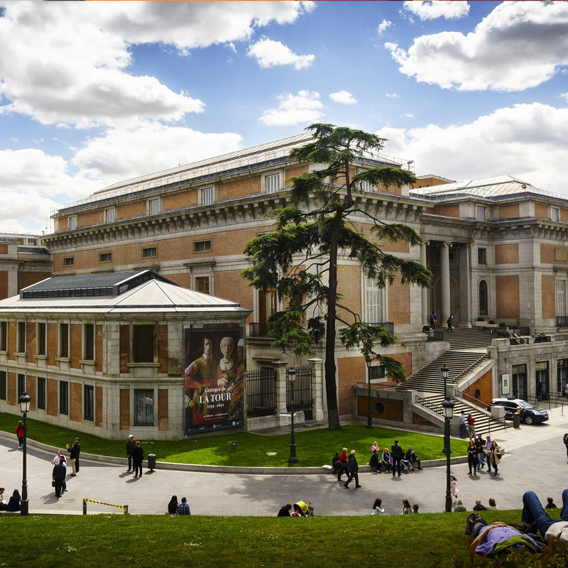 プラド美術館 外観 マドリード