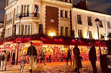 夜のパリ街歩き