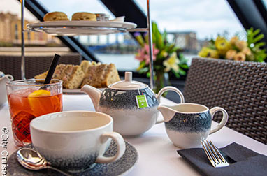 テムズ川アフタヌーンティークルーズアフタヌーンティー付き