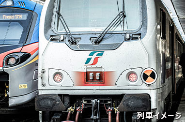 鉄道 フィレンツェからピサ駅アクセス