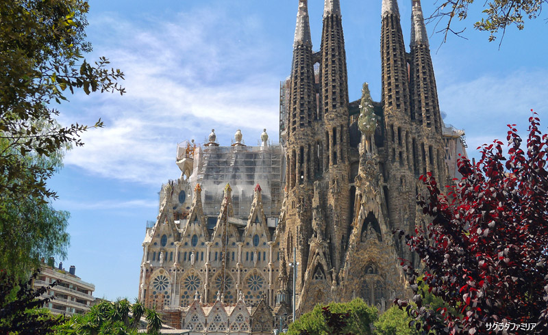 南仏周遊とスペイン バルセロナまで6日間 ミラノ発 バルセロナ着 マイバスヨーロッパ公式サイト